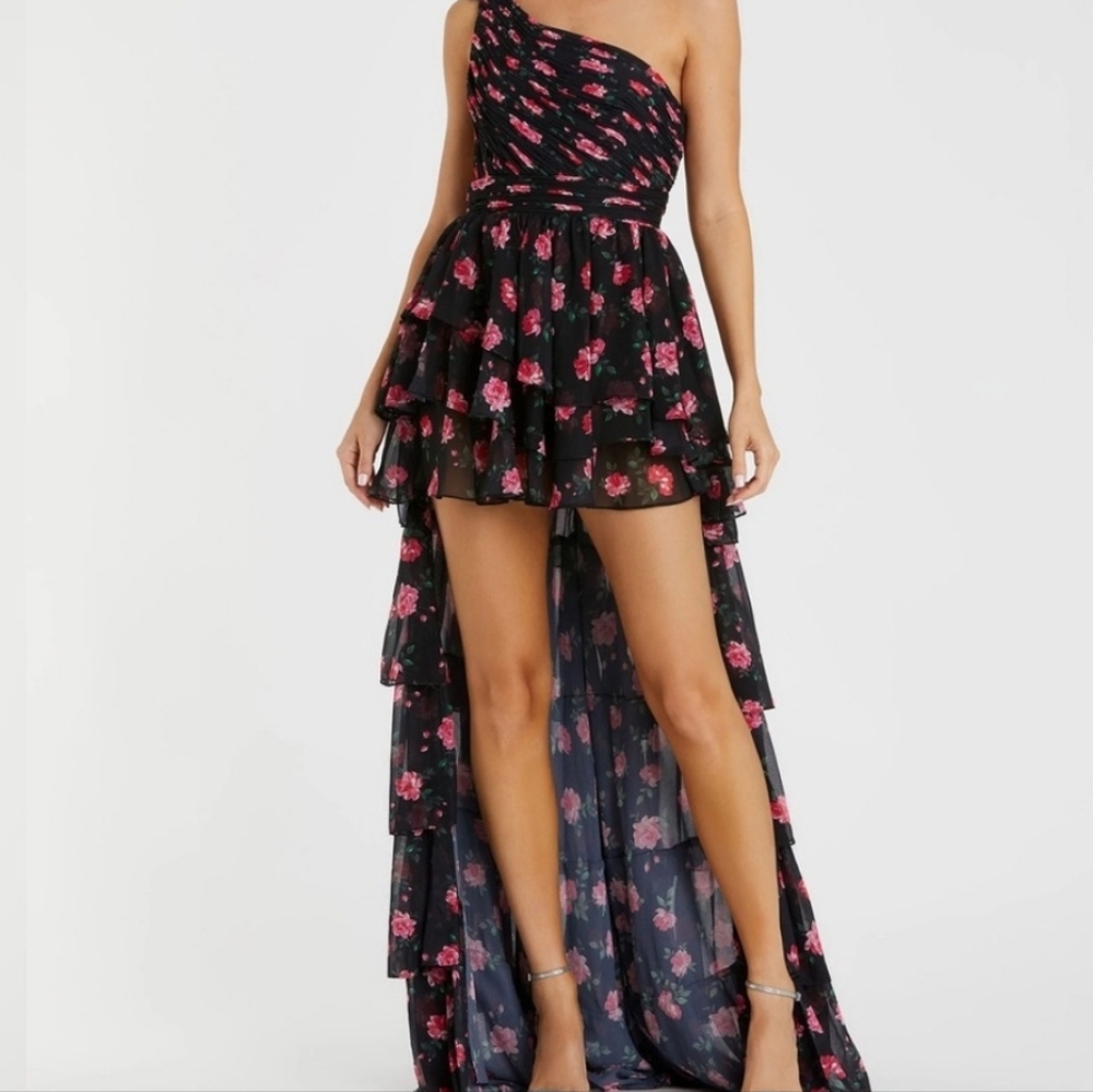 Mac Duggal Black/ Pink high low Floral tiered  Gown Size 2 new with tag